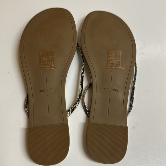 🎉SOLD🎉 NWT Dolce Vita Sandals - Picture 5 of 7